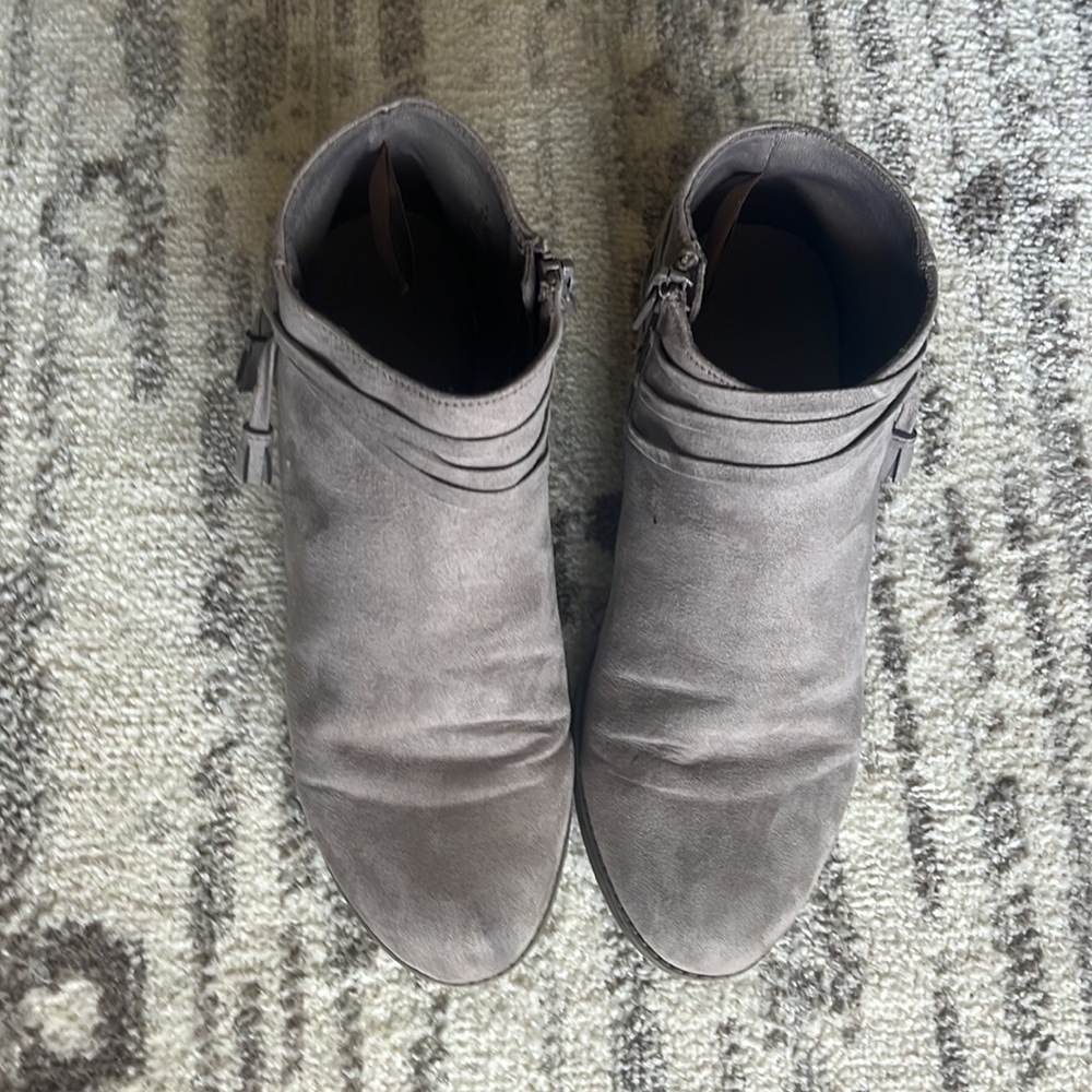 Boots - Picture 6 of 6